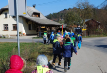 Sprehod s policistom