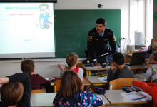 Tretje srečanje s policistom